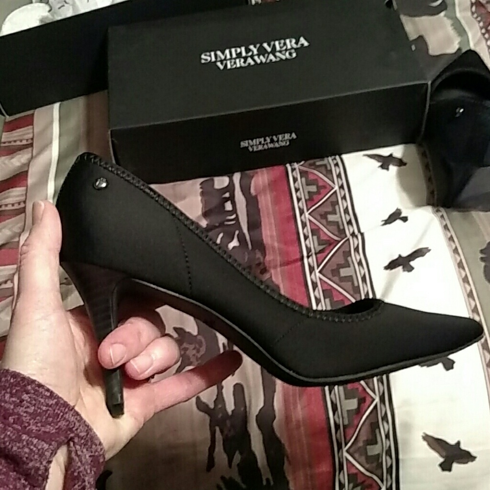 Black heels with stud